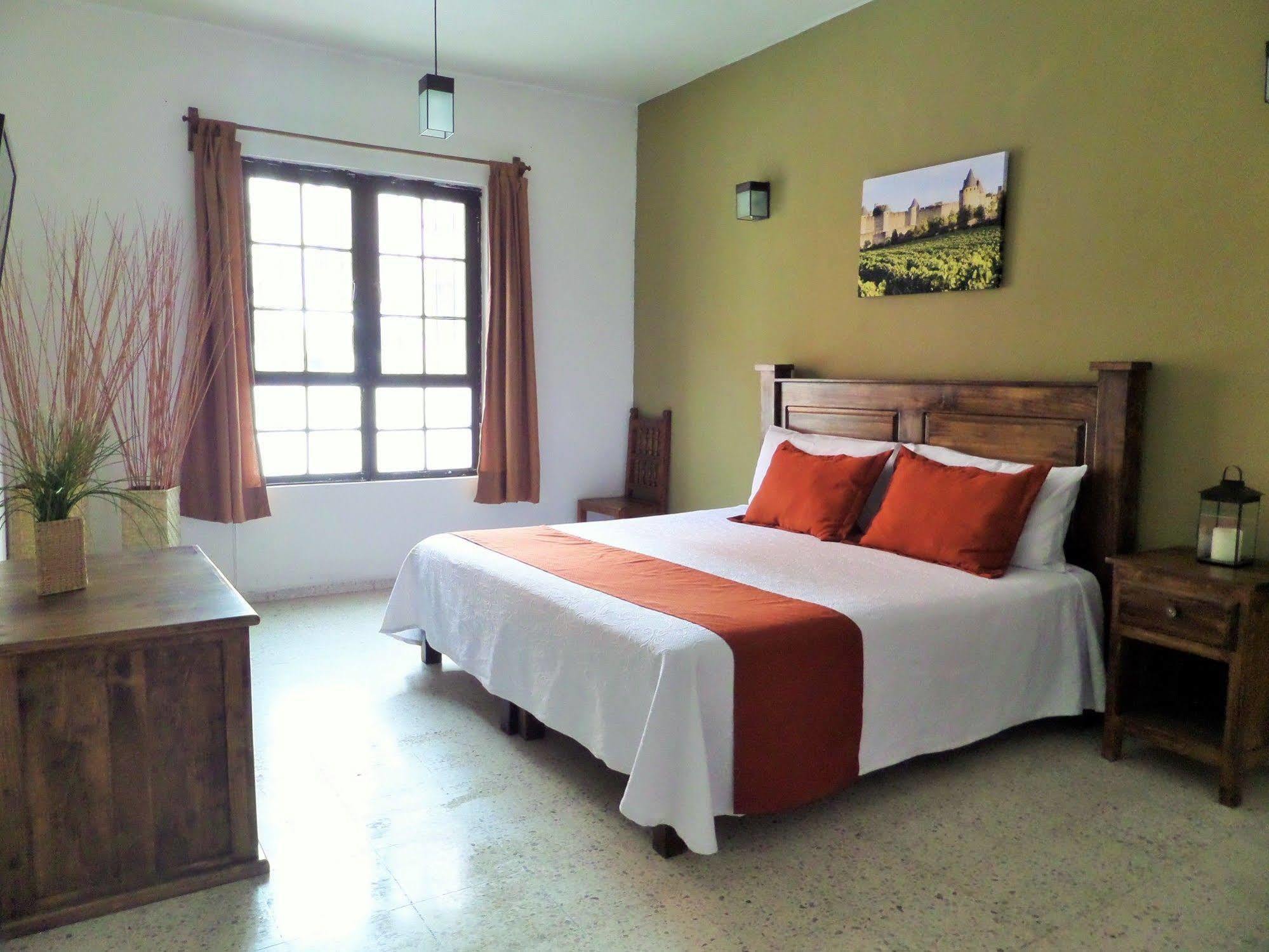 Hotel Casa De Vino Tequisquiapan Exteriör bild